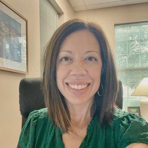 Meet your Posher, Julie